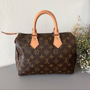 🎀 AUTHENTIC Louis Vuitton Speedy 25 🎀
